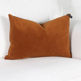 Coussin AURA par Marie Dooley Maison