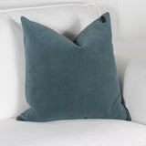 Coussin AURA par Marie Dooley Maison