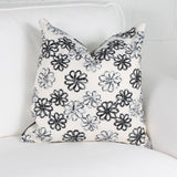 coussin brodé embroidered cushion Marie Dooley Maison