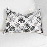 coussin brodé embroidered cushion Marie Dooley Maison