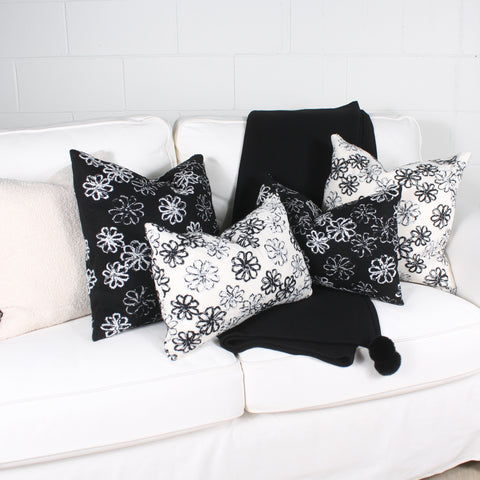 coussin brodé embroidered cushion Marie Dooley Maison