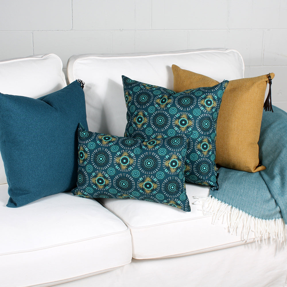 Housse de Coussin en Bois Sarcelle de Grange Patiné - Plage Turquoise Housse de Coussin en Bois Sarcelle de Grange Patiné - Plage Turquoise